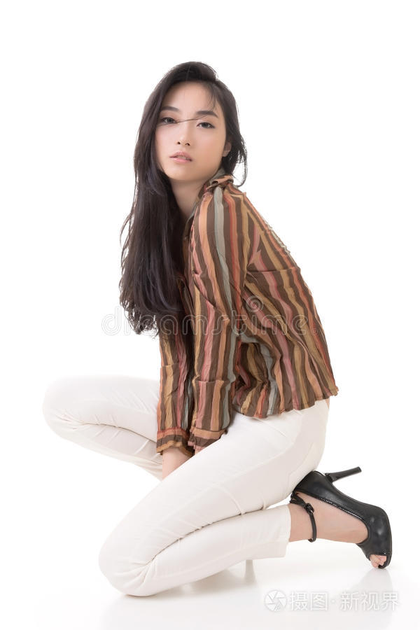 霓虹倒影